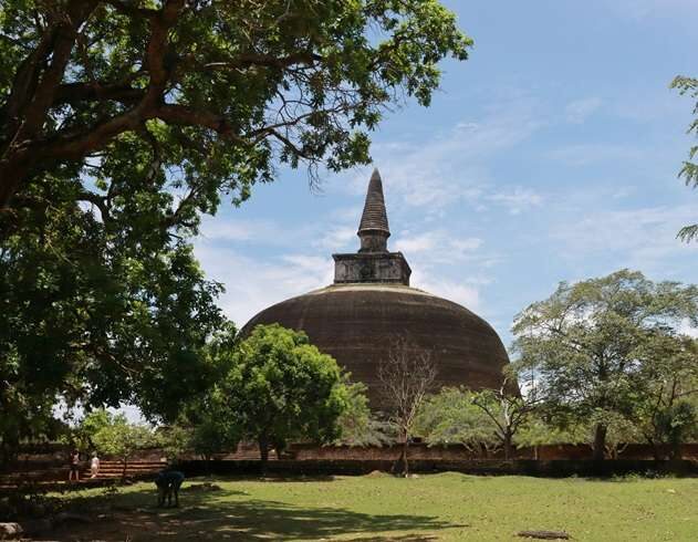 Rankoth Vehera ancient stupa